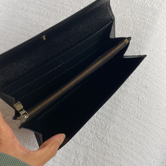 LV STUNNING Epi wallet - Picture 13 of 13